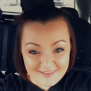 Meet your Posher, Sierra